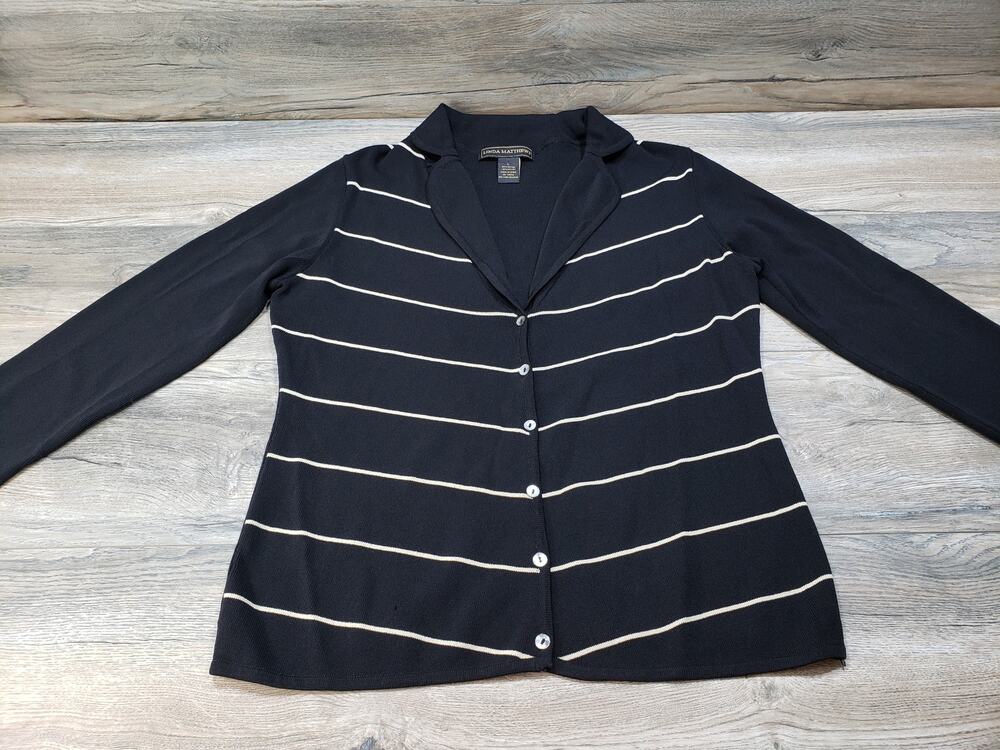 Linda Matthews Button V-Neck Sweater Women's Large